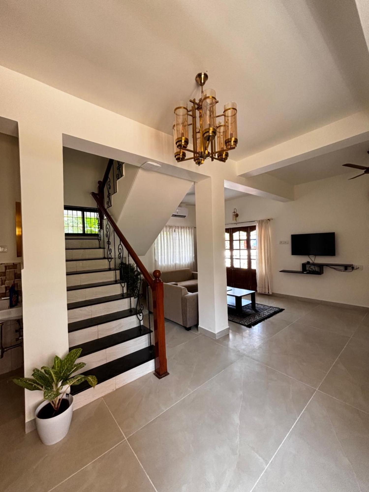 Papa John Villa A Calangute Esterno foto